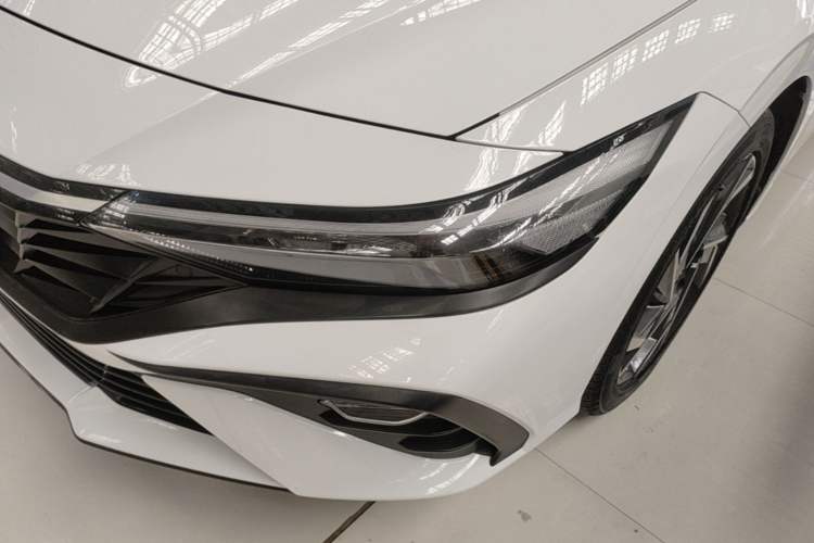 Used Hyundai Elantra 2023 1.5L CVT GLX Elite Edition Left Front Headlight