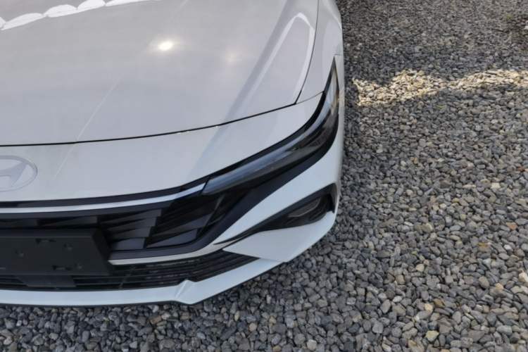 Used Hyundai Elantra 2023 1.5L CVT GLX Elite Edition Left Front Headlight