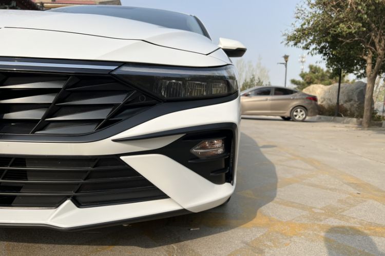 Used Hyundai Elantra 2023 1.5L CVT GLX Elite Edition Left Front Headlight