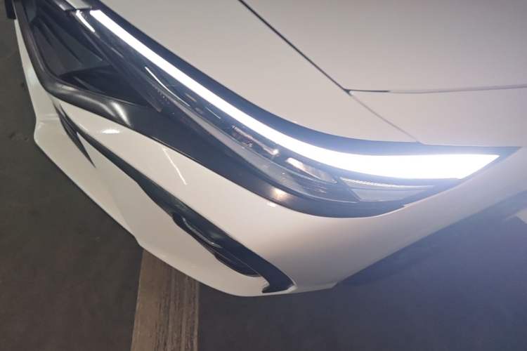 Used Hyundai Elantra 2023 1.5L CVT GLX Elite Edition Left Front Headlight