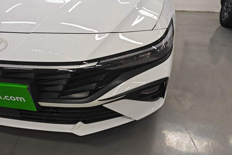 Used Hyundai Elantra 2023 1.5L CVT GLX Elite Edition Left Front Headlight