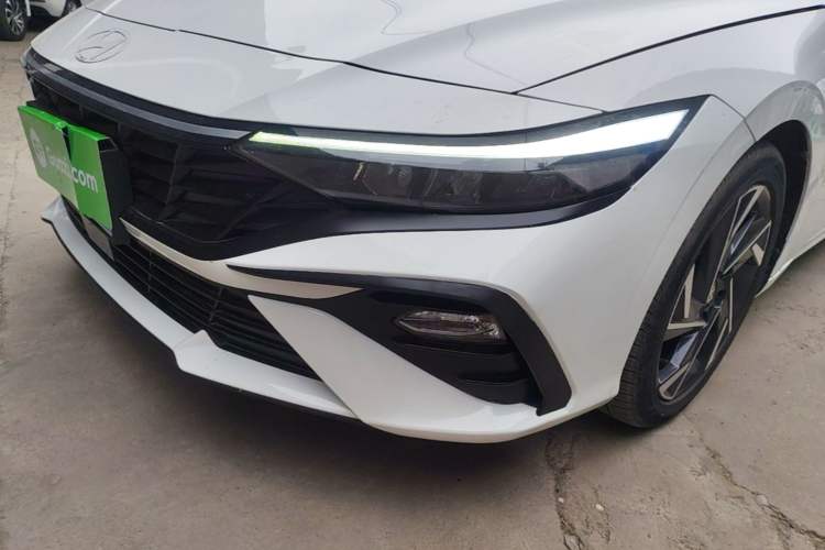 Used Hyundai Elantra 2023 1.5L CVT GLX Elite Edition Left Front Headlight