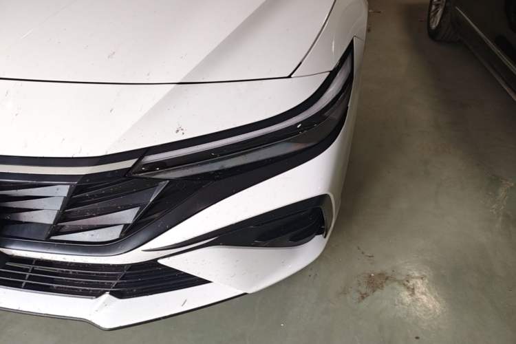 Used Hyundai Elantra 2023 1.5L CVT LUX Prestige Edition Left Front Headlight