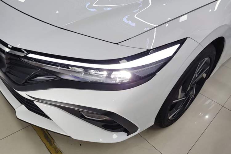Used Hyundai Elantra 2023 1.5L CVT GLX Elite Edition Left Front Headlight