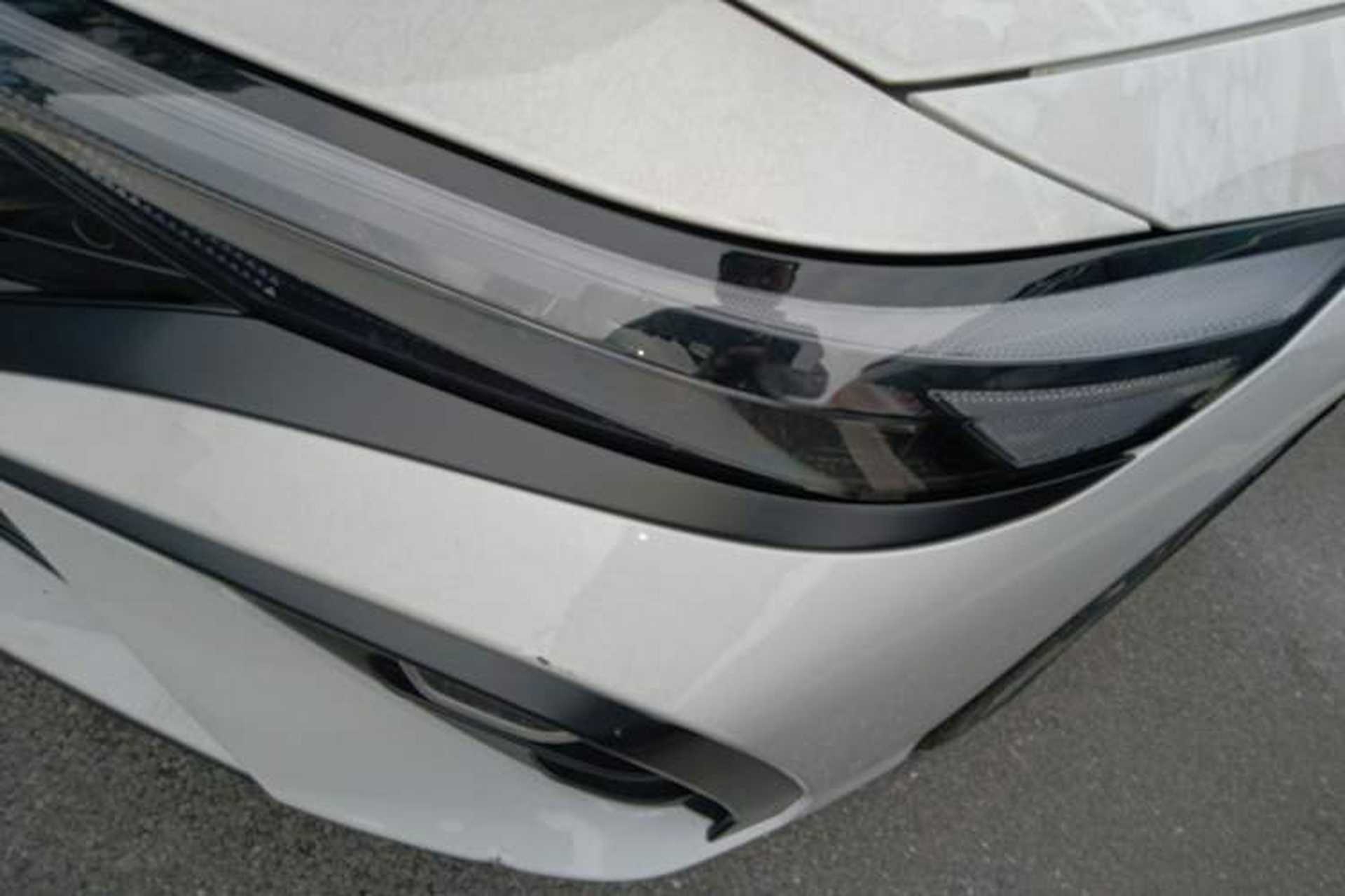 Used Hyundai Elantra 2023 1.5L CVT GLX Elite Edition Left Front Headlight