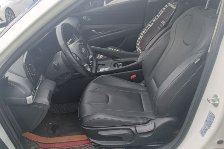Used Hyundai Elantra 2023 1.5L CVT GLX Elite Edition Left Front Seat