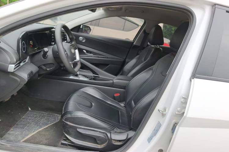 Used Hyundai Elantra 2023 1.5L CVT GLS Leading Edition Left Front Seat