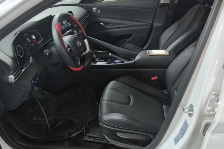Used Hyundai Elantra 2023 1.5L CVT GLX Elite Edition Left Front Seat