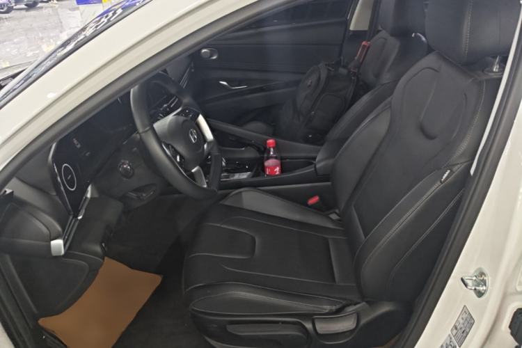Used Hyundai Elantra 2023 1.5L CVT GLX Elite Edition Left Front Seat