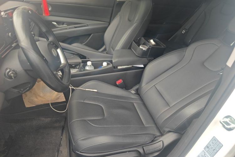 Used Hyundai Elantra 2023 1.5L CVT GLX Elite Edition Left Front Seat