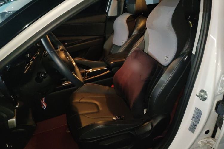 Used Hyundai Elantra 2023 1.5L CVT GLX Elite Edition Left Front Seat