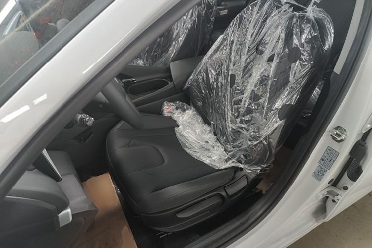Used Hyundai Elantra 2023 1.5L CVT GLX Elite Edition Left Front Seat