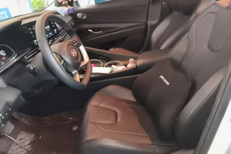 Used Hyundai Elantra 2023 1.5L CVT GLX Elite Edition Left Front Seat