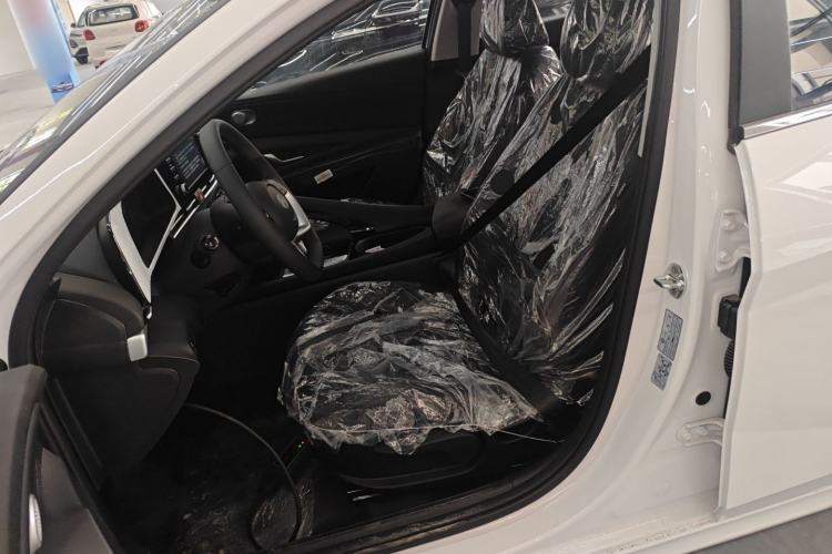 Used Hyundai Elantra 2023 1.5L CVT GLX Elite Edition Left Front Seat