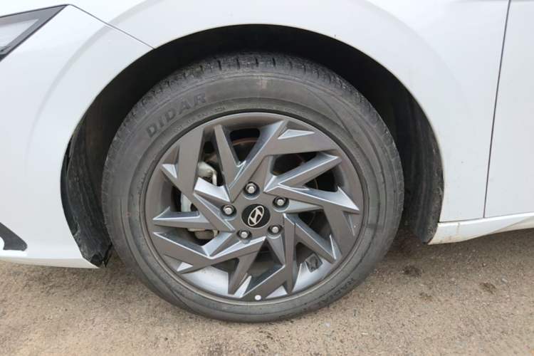 Used Hyundai Elantra 2023 1.5L CVT GLS Leading Edition Left Front Wheel Hub