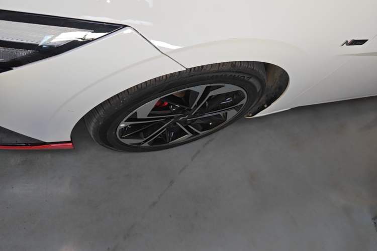 Used Hyundai Elantra 2023 240TGDi DCT N Line GLX Elite Edition Left Front Wheel Hub