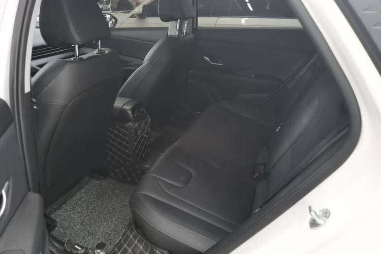 Used Hyundai Elantra 2023 1.5L CVT GLX Elite Edition Left Rear Seat