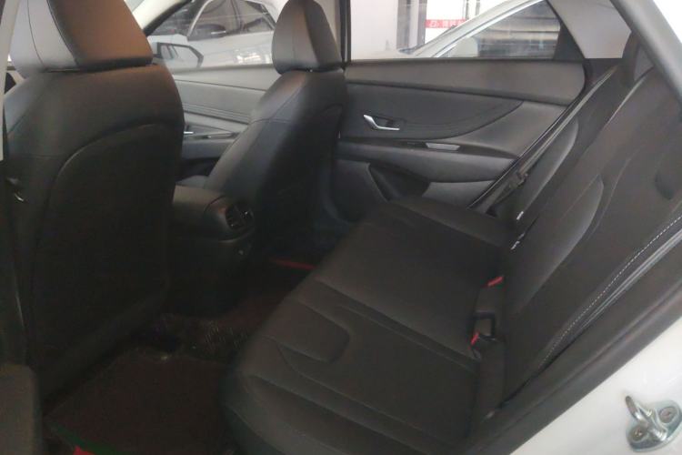 Used Hyundai Elantra 2023 1.5L CVT LUX Prestige Edition Left Rear Seat