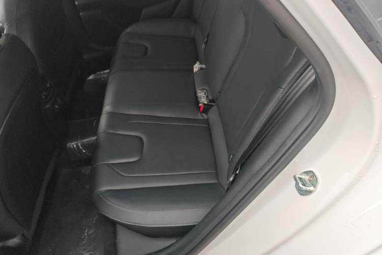 Used Hyundai Elantra 2023 1.5L CVT GLX Elite Edition Left Rear Seat