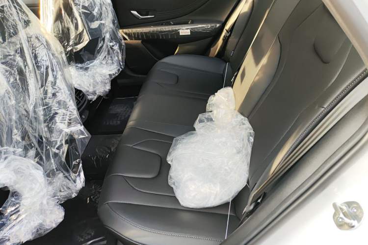 Used Hyundai Elantra 2023 1.5L CVT GLX Elite Edition Left Rear Seat
