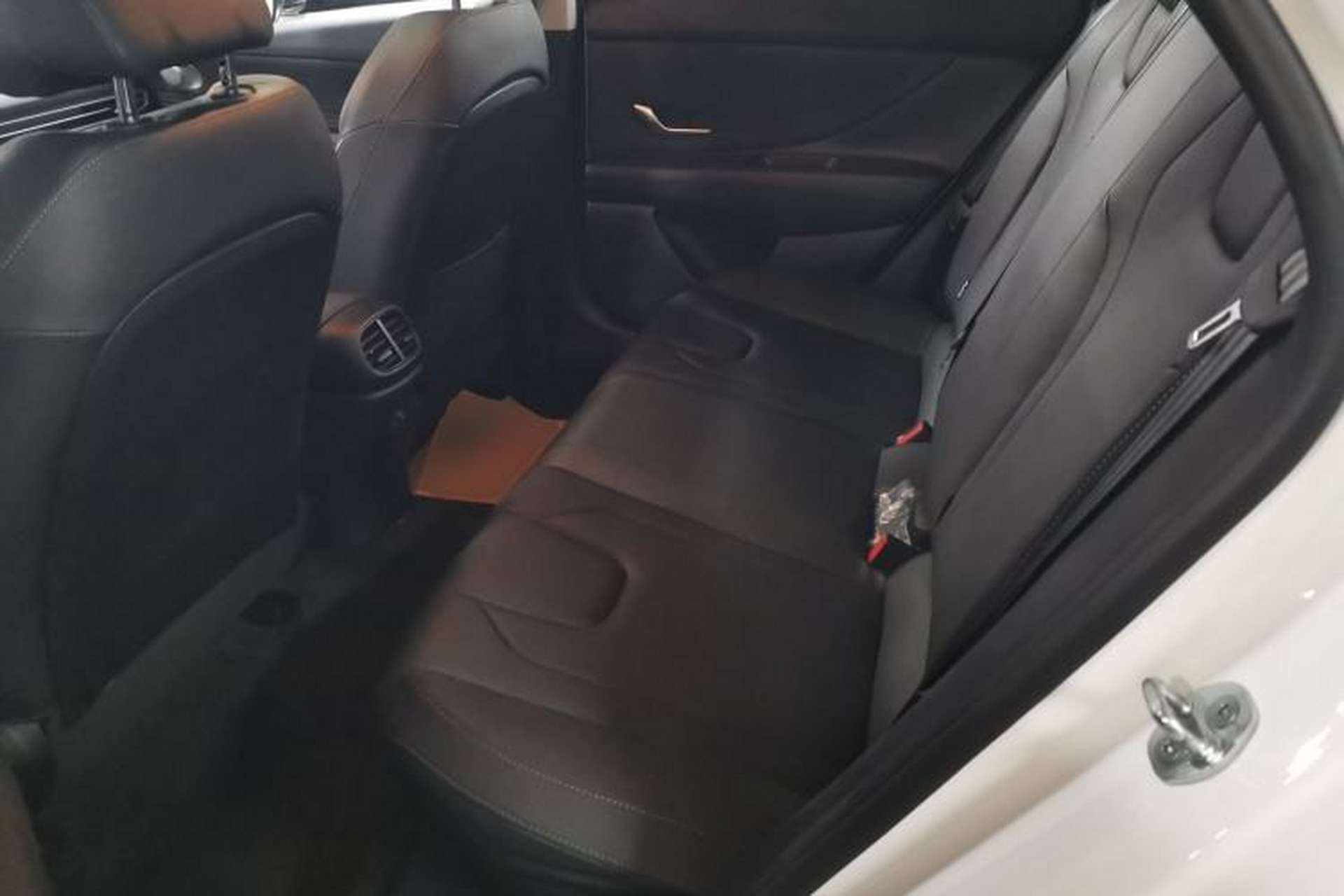 Used Hyundai Elantra 2023 1.5L CVT LUX Prestige Edition Left Rear Seat