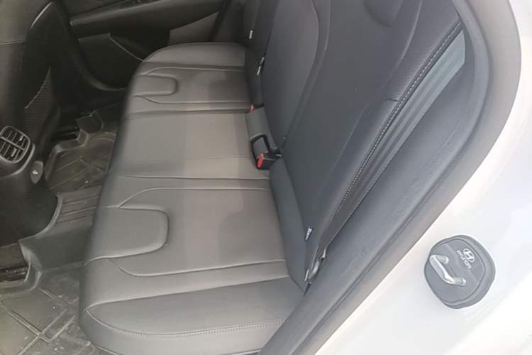 Used Hyundai Elantra 2023 1.5L CVT GLX Elite Edition Left Rear Seat