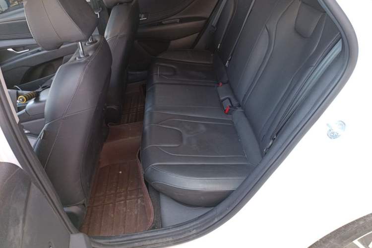 Used Hyundai Elantra 2023 1.5L CVT GLX Elite Edition Left Rear Seat