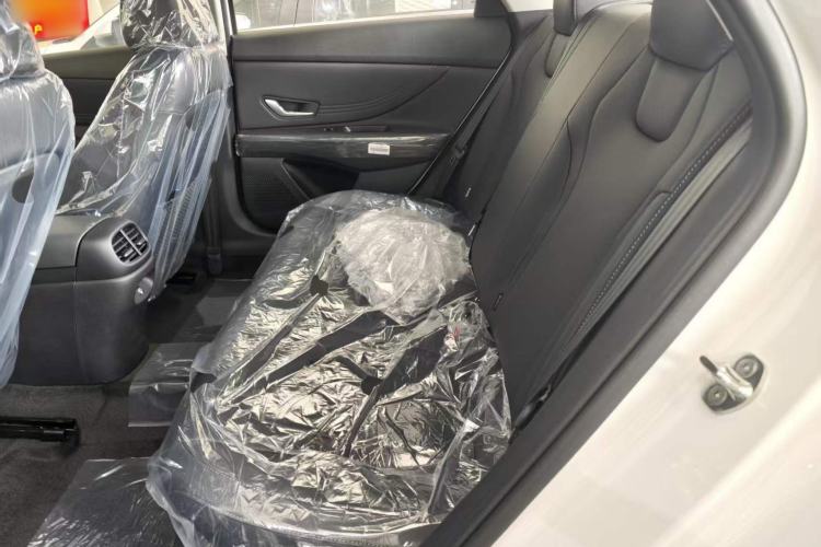 Used Hyundai Elantra 2023 1.5L CVT GLX Elite Edition Left Rear Seat
