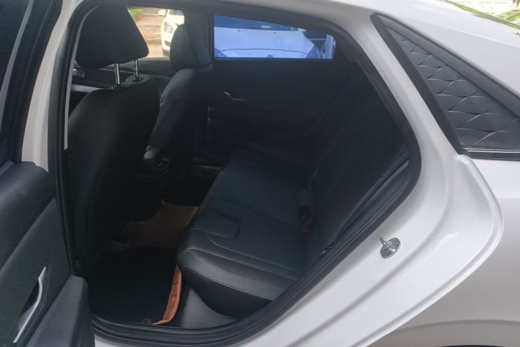 Used Hyundai Elantra 2023 1.5L CVT GLX Elite Edition Left Rear Seat