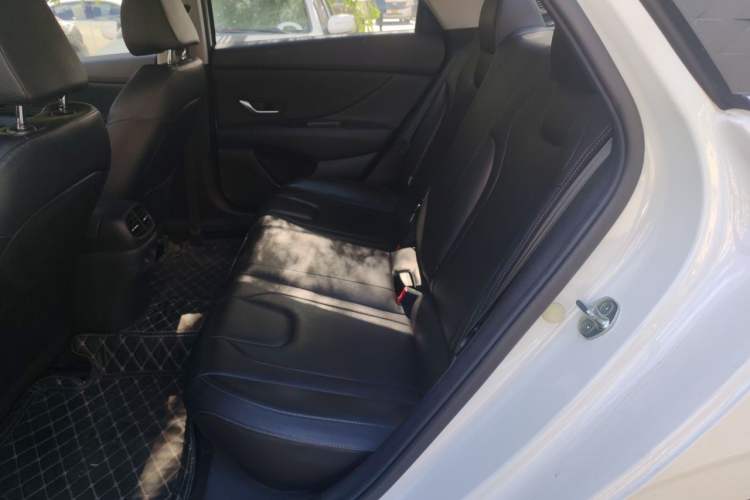 Used Hyundai Elantra 2023 1.5L CVT GLX Elite Edition Left Rear Seat
