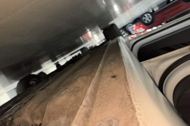 Used Hyundai Elantra 2023 1.5L CVT GLX Elite Edition Left Side Sill