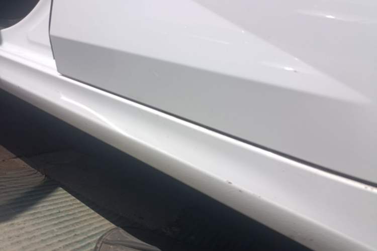 Used Hyundai Elantra 2023 1.5L CVT GLX Elite Edition Left Side Sill