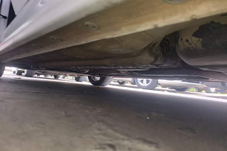 Used Hyundai Elantra 2023 1.5L CVT GLX Elite Edition Left Side Sill