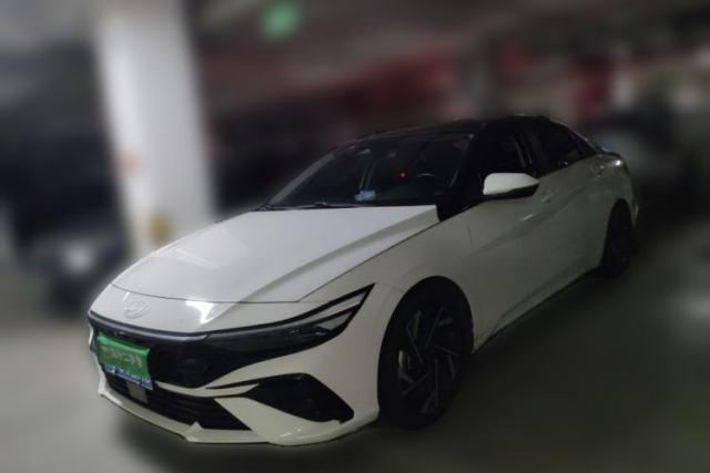 Used Hyundai Elantra 2023 1.5L CVT LUX Prestige Edition