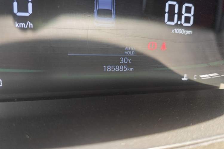 Used Hyundai Elantra 2023 1.5L CVT GLS Leading Edition Odometer Close Up