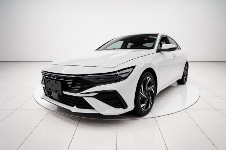 Hyundai Elantra 2023 1.5L CVT LUX Prestige Edition