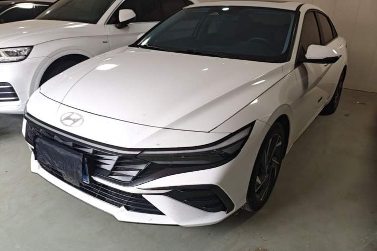 Ojetý Hyundai Elantra 2023 1.5L CVT LUX Prestige Edition Guazi used car, China used car export, Used car for sale, Used  cars, Cheapest cars for sale