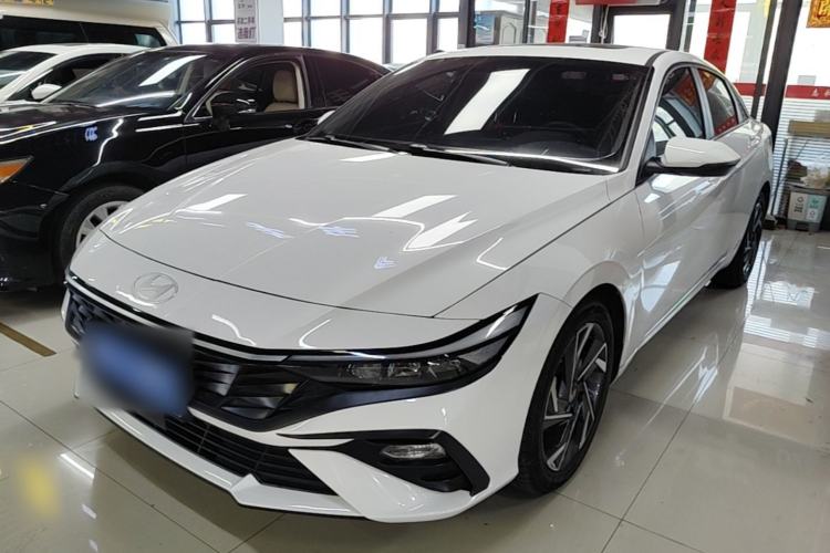 Hyundai Elantra 2023 1.5L CVT GLX Elite Edition