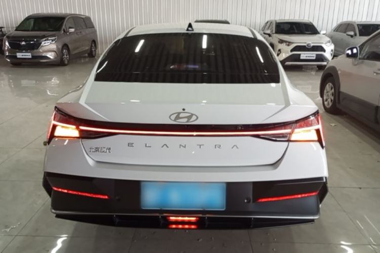 Used Hyundai Elantra 2023 1.5L CVT LUX Prestige Edition Rear