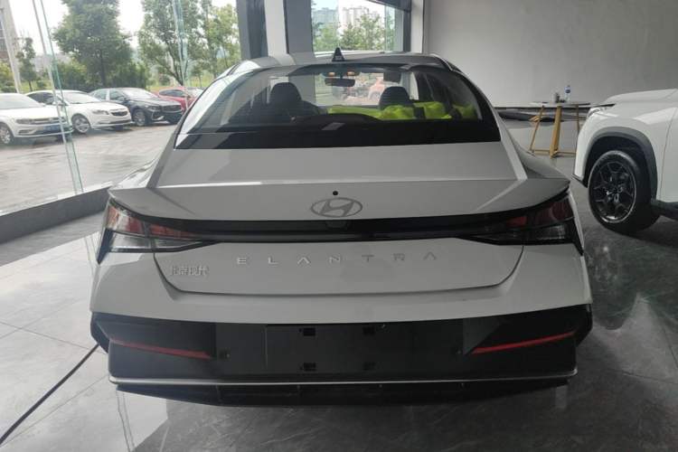 Used Hyundai Elantra 2023 1.5L CVT GLX Elite Edition Rear