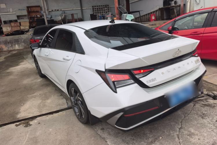 Used Hyundai Elantra 2023 1.5L CVT GLX Elite Edition Rear Left 45 Deg
