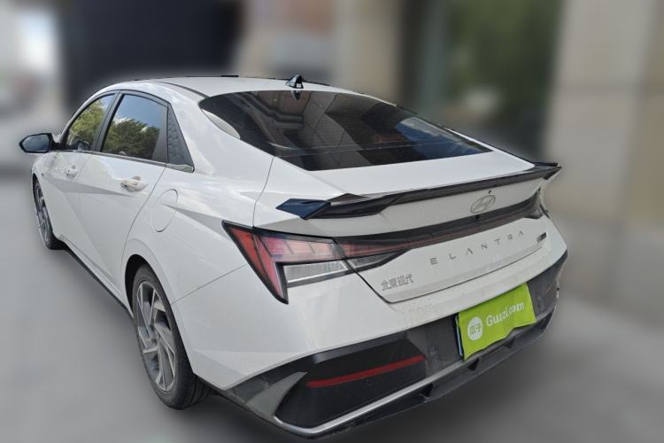 Used Hyundai Elantra 2023 1.5L CVT LUX Prestige Edition Rear Left 45 Deg