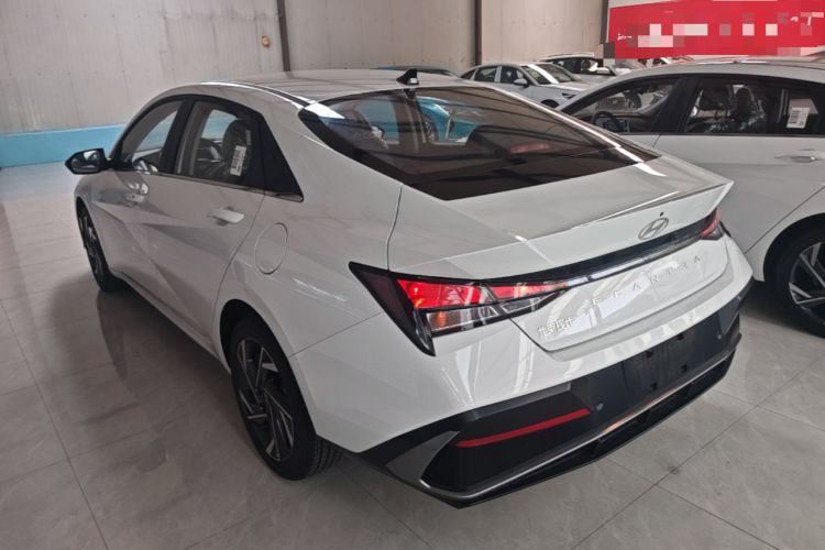 Used Hyundai Elantra 2023 1.5L CVT GLX Elite Edition Rear Left 45 Deg