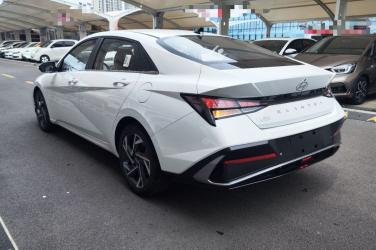 Used Hyundai Elantra 2023 1.5L CVT GLX Elite Edition Rear Left 45 Deg