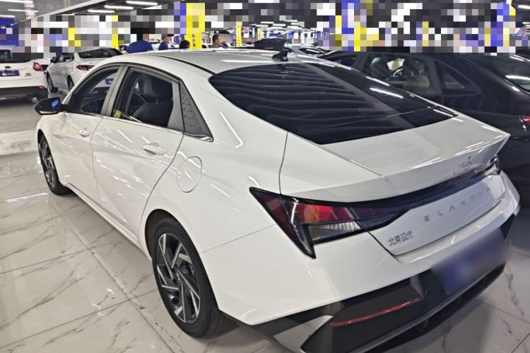 Used Hyundai Elantra 2023 1.5L CVT GLX Elite Edition Rear Left 45 Deg