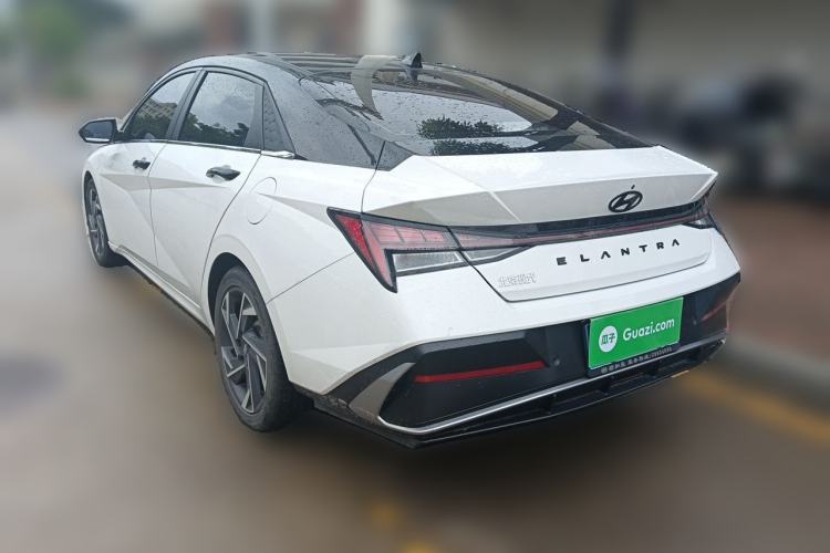 Used Hyundai Elantra 2023 1.5L CVT LUX Prestige Edition Rear Left 45 Deg