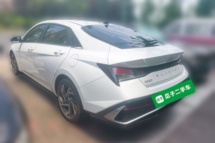 Used Hyundai Elantra 2023 1.5L CVT GLX Elite Edition Rear Left 45 Deg