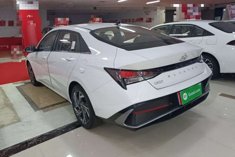 Used Hyundai Elantra 2023 1.5L CVT GLX Elite Edition Rear Left 45 Deg
