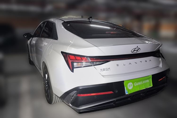 Used Hyundai Elantra 2023 1.5L CVT LUX Prestige Edition Rear Left 45 Deg