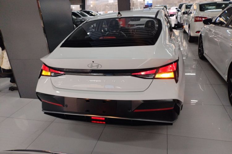 Used Hyundai Elantra 2023 1.5L CVT GLX Elite Edition Rear